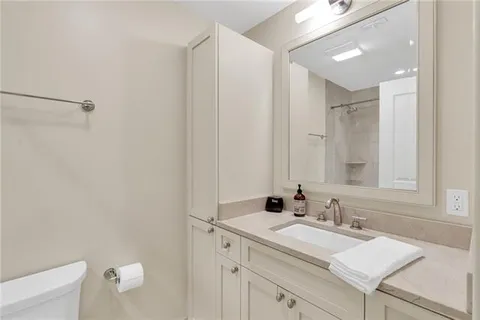 $425,000 | 220 Decatur Street, Unit 302, New Orleans, LA 70130