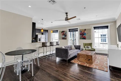 $425,000 | 220 Decatur Street, Unit 302, New Orleans, LA 70130