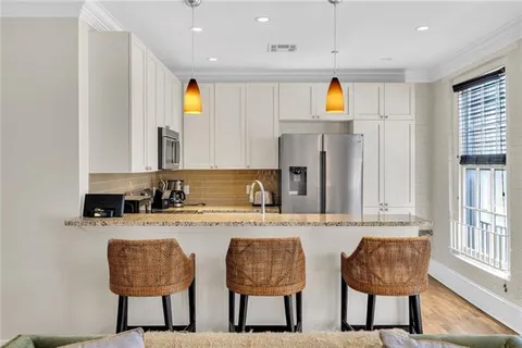 $425,000 | 220 Decatur Street, Unit 302, New Orleans, LA 70130