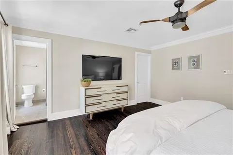 $425,000 | 220 Decatur Street, Unit 302, New Orleans, LA 70130