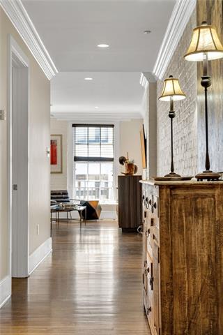 220 Decatur Street, Unit 302 New Orleans, LA 70130 - Photo 5 of 23 Gallery Image 5