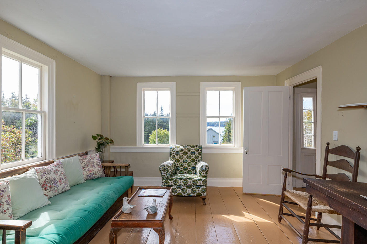 57 Marshall Point Road Tenants Harbor, ME 04860 - Photo 11 of 26 Living area