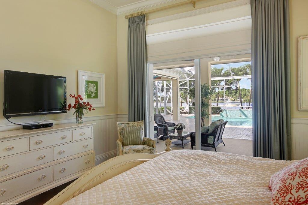 19279 West Riverside Drive Jupiter, FL 33469 - Photo 23 of 39 031 (3)