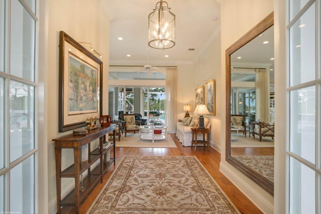 19279 West Riverside Drive Jupiter, FL 33469 - Photo 9 of 39 012 (3)