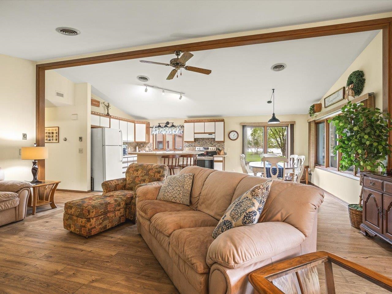 210 Lake Summerset Road Lake Summerset, IL 61019 - Photo 13 of 34 Gallery Image 13