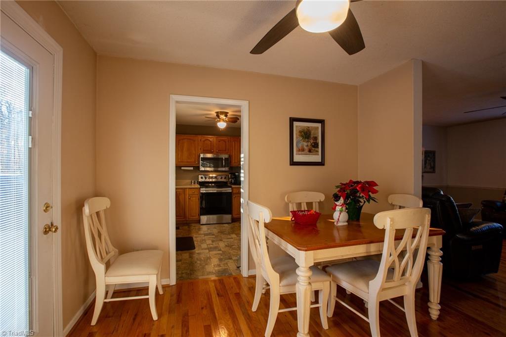 3094 Green Tree Road Thomasville, NC 27360 - Photo 11 of 32 Gallery Image 11