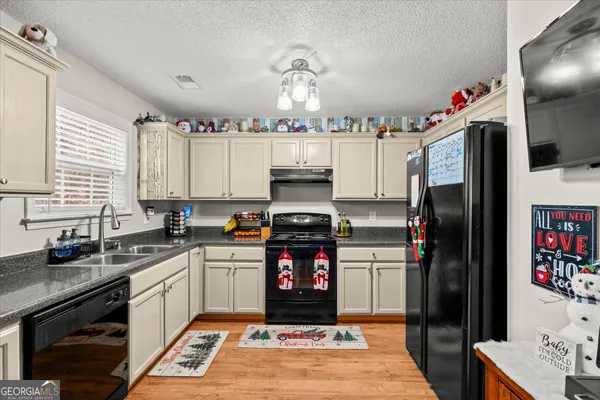 $349,000 | 205 Hidden Brook Trail, Newnan, GA 30265