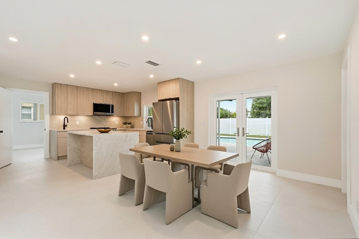 5507 West Park Road Hollywood, FL 33021 - Photo 6 of 28 Virtually Staged Photo