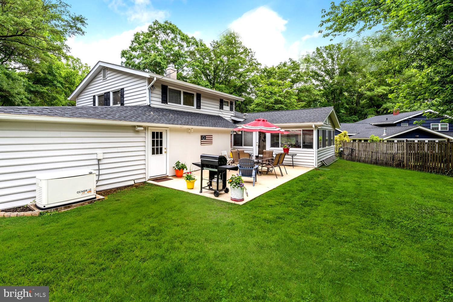 719 Pin Oak Road Severna Park, MD 21146 - Photo 21 of 39 Grillmaster's Barbecue and Picnic Patio
