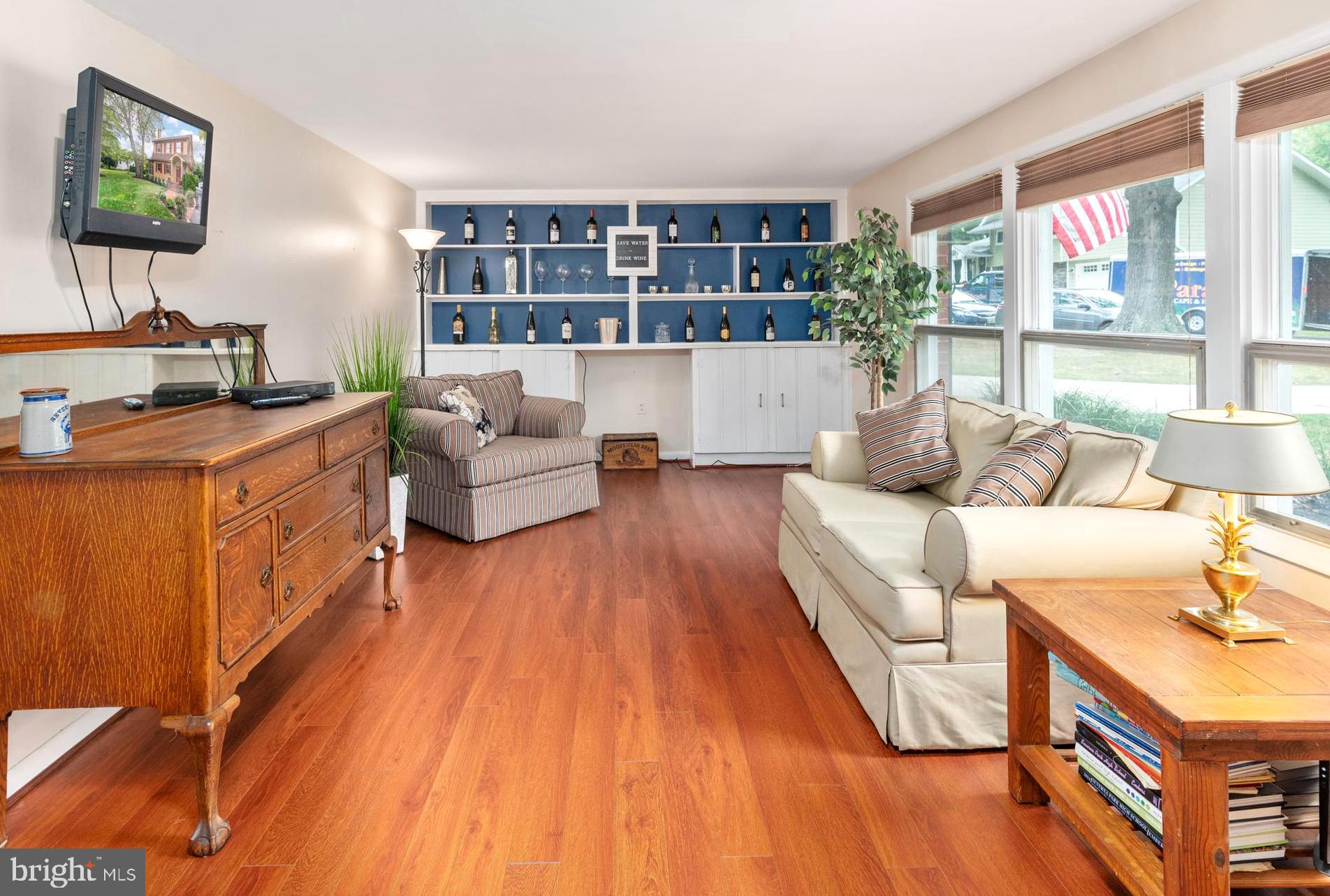 719 Pin Oak Road Severna Park, MD 21146 - Photo 6 of 39 Lustrous Hardwood Floors and Custom Built-Ins
