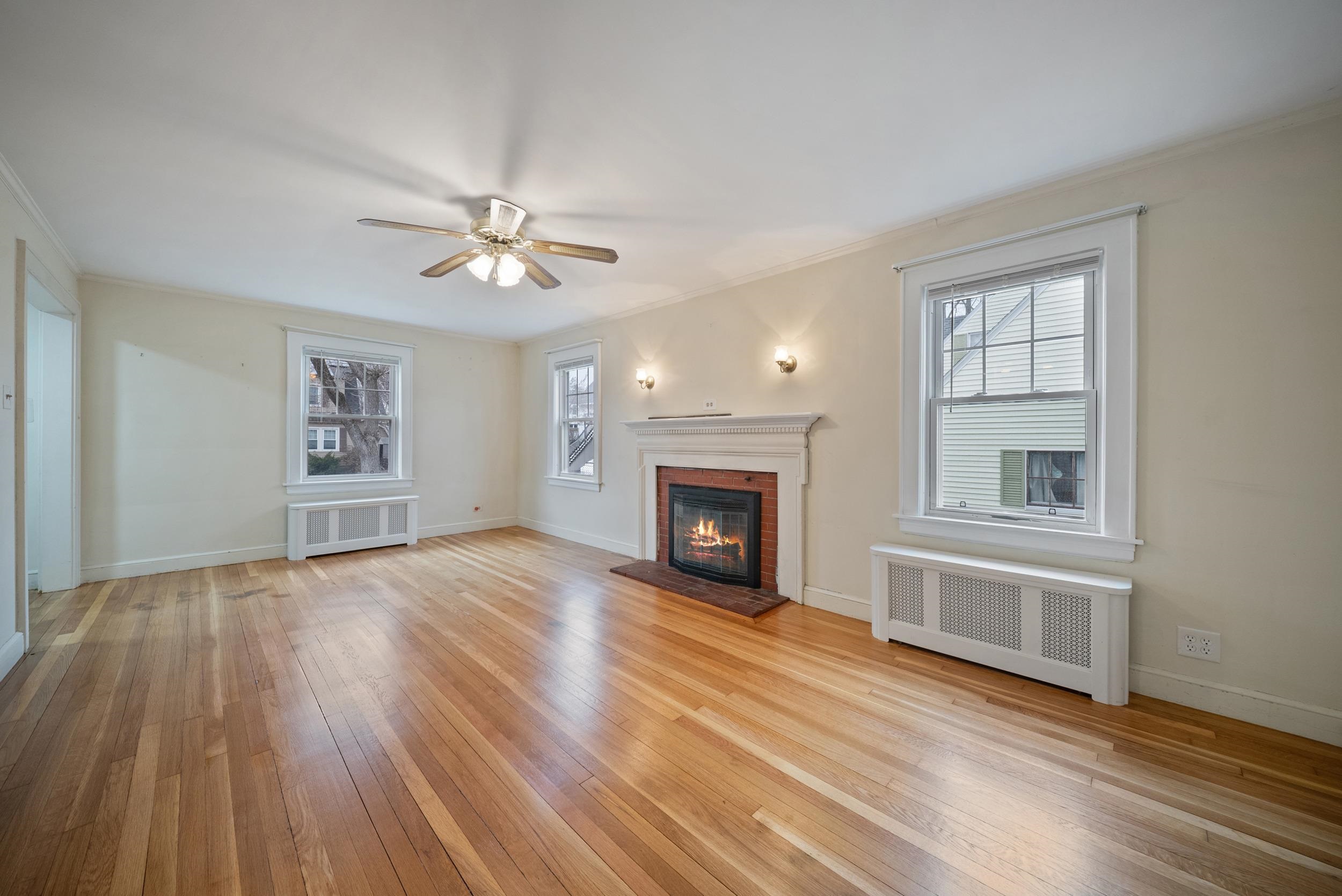 853 Union Street Manchester, NH 03104 - Photo 13 of 45