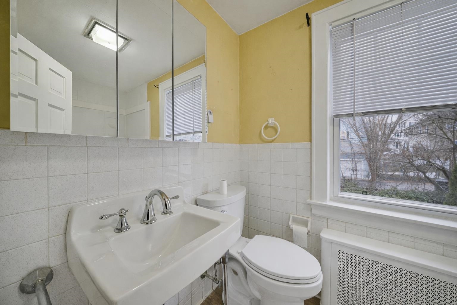 853 Union Street Manchester, NH 03104 - Photo 28 of 45