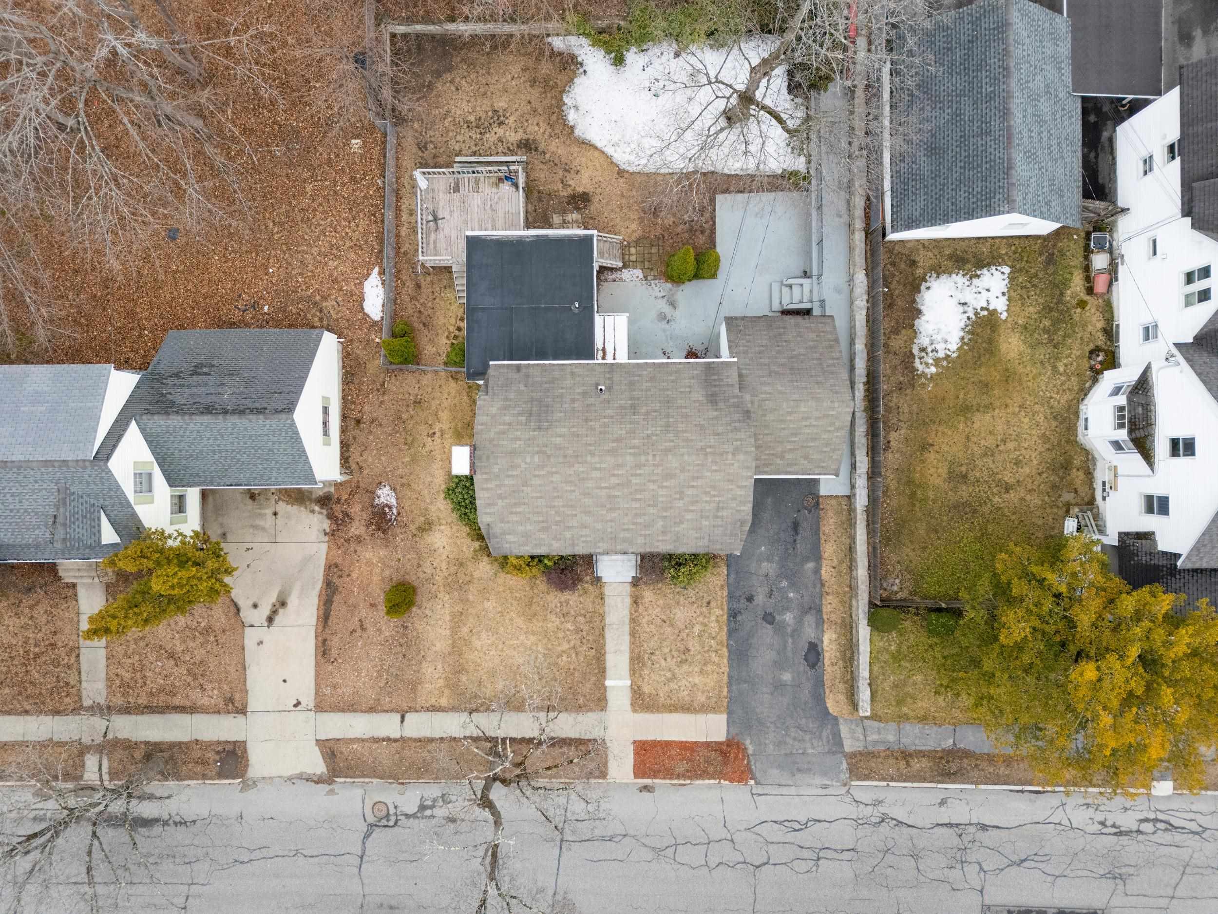 853 Union Street Manchester, NH 03104 - Photo 38 of 45