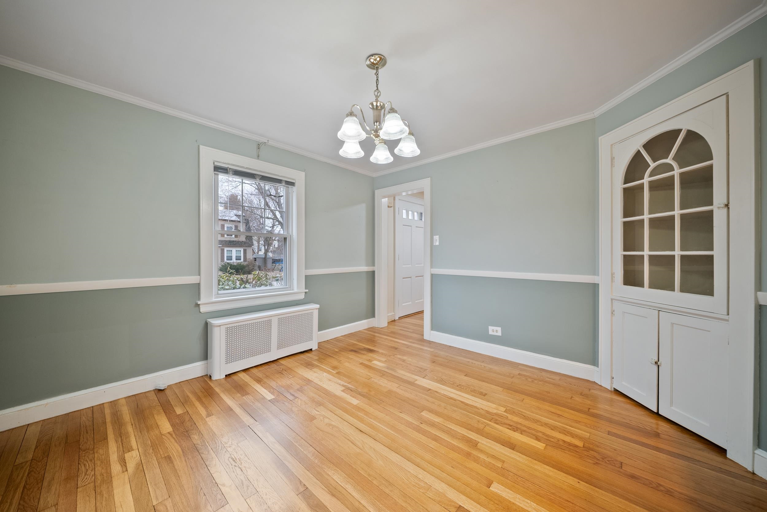 853 Union Street Manchester, NH 03104 - Photo 9 of 45