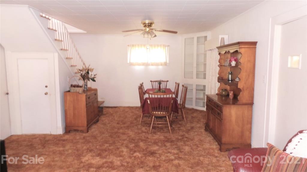 2476 Robinson Road Newton, NC 28658 - Photo 14 of 48 Gallery Image 14