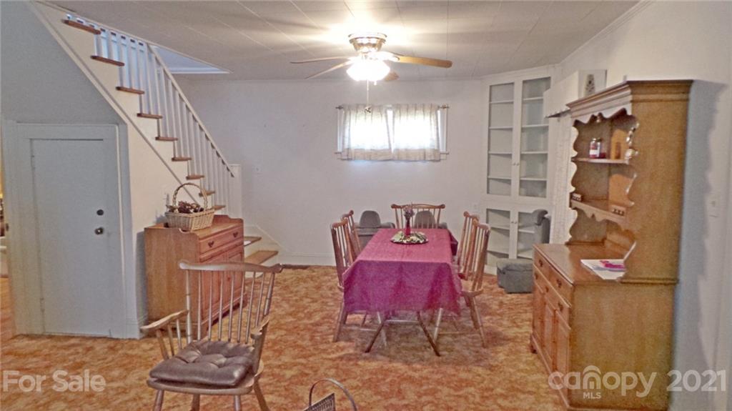 2476 Robinson Road Newton, NC 28658 - Photo 15 of 48 Gallery Image 15