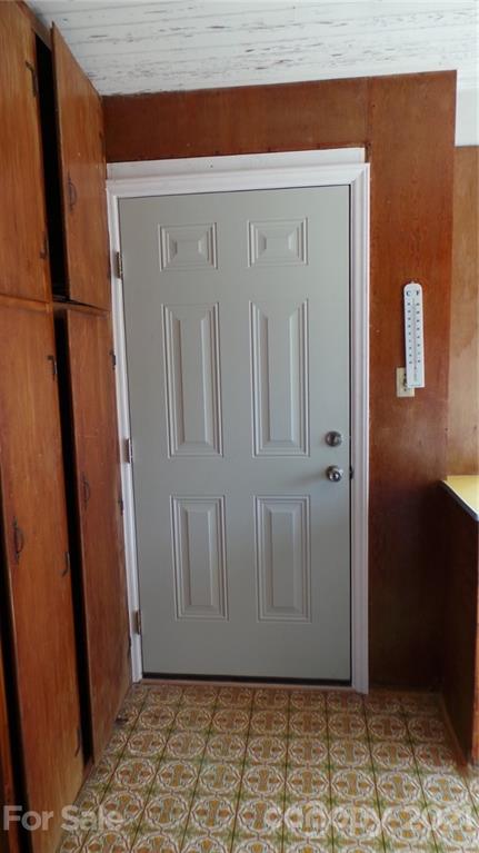 2476 Robinson Road Newton, NC 28658 - Photo 20 of 48 Gallery Image 20
