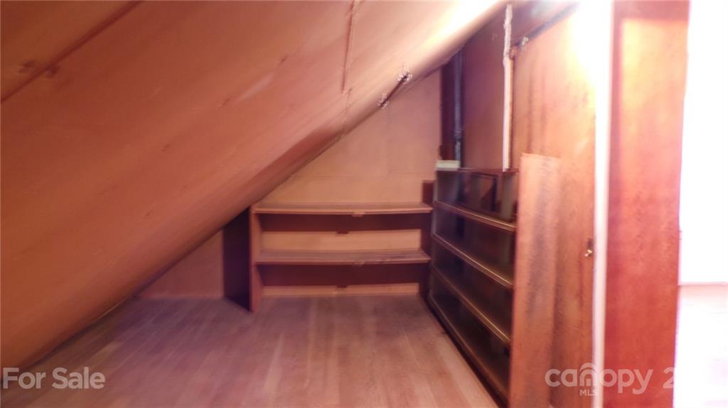 2476 Robinson Road Newton, NC 28658 - Photo 30 of 48 Gallery Image 30