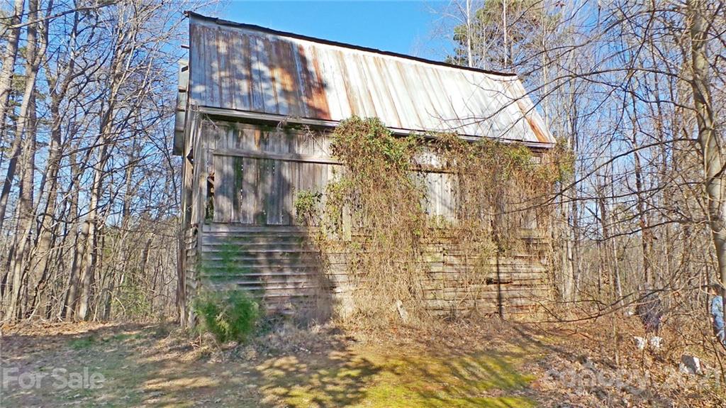 2476 Robinson Road Newton, NC 28658 - Photo 45 of 48 Gallery Image 45