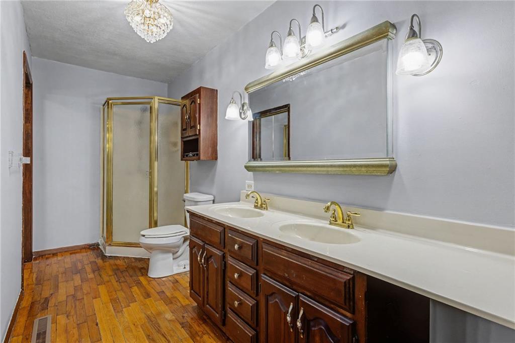 1907 Sun Valley Road St. Joseph, MO 64507 - Photo 13 of 30