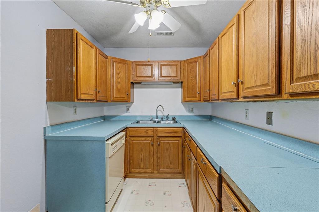 1907 Sun Valley Road St. Joseph, MO 64507 - Photo 19 of 30