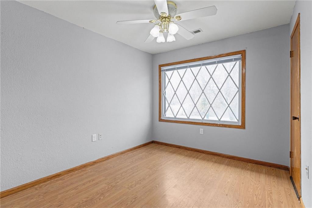 1907 Sun Valley Road St. Joseph, MO 64507 - Photo 21 of 30