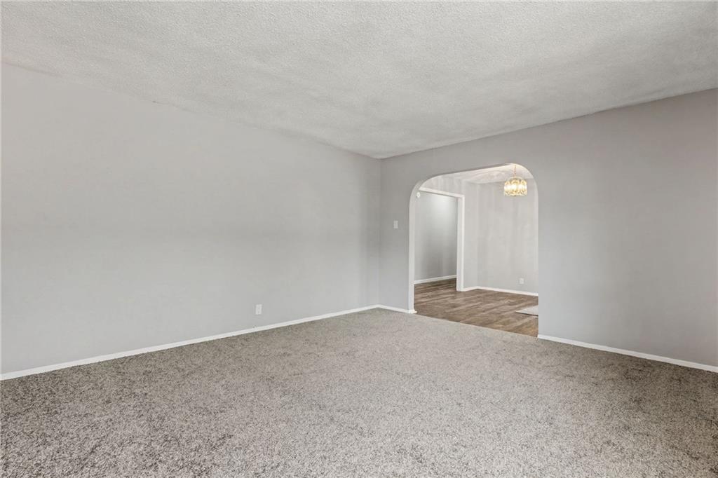 1907 Sun Valley Road St. Joseph, MO 64507 - Photo 6 of 30