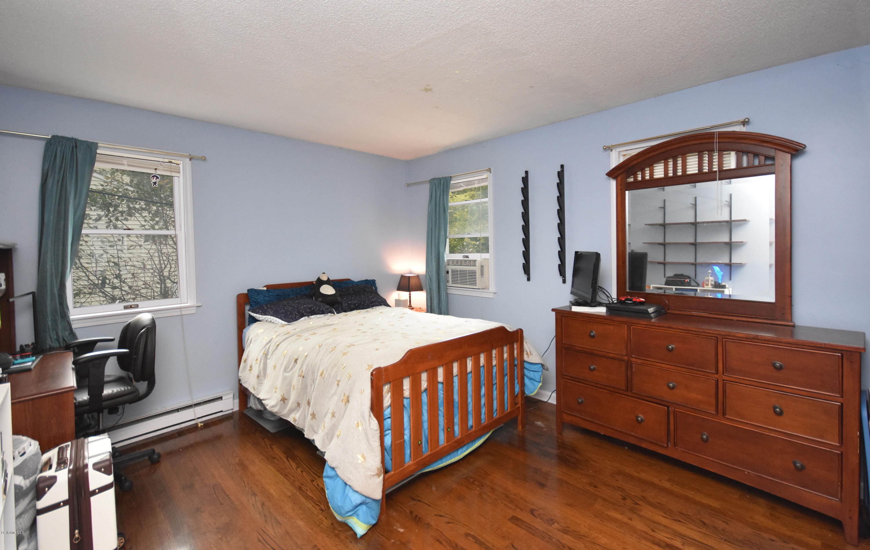 878 Holmes Road Pittsfield, MA 01201 - Photo 22 of 37 Bedroom #2