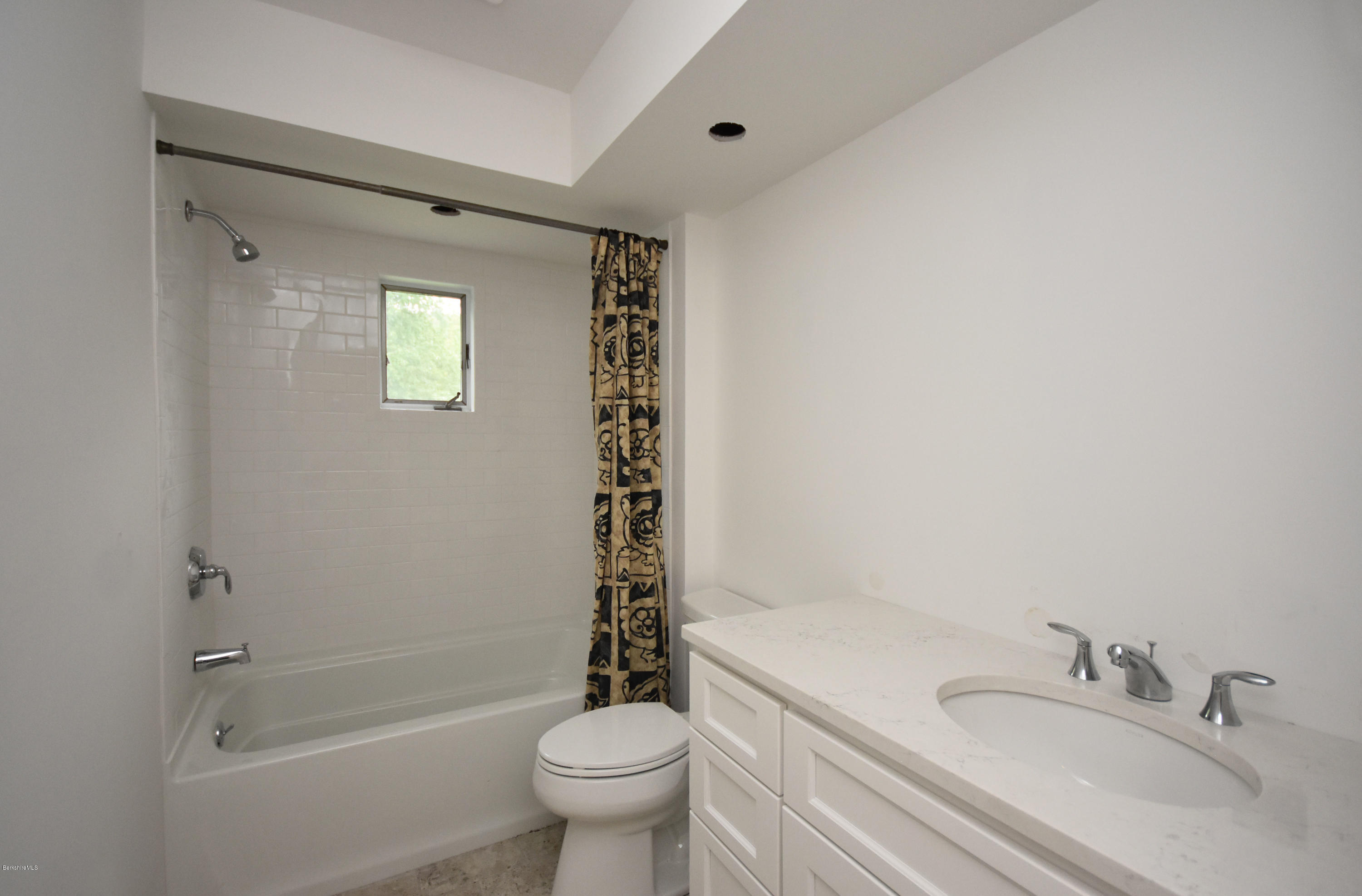 878 Holmes Road Pittsfield, MA 01201 - Photo 26 of 37 Full Bath
