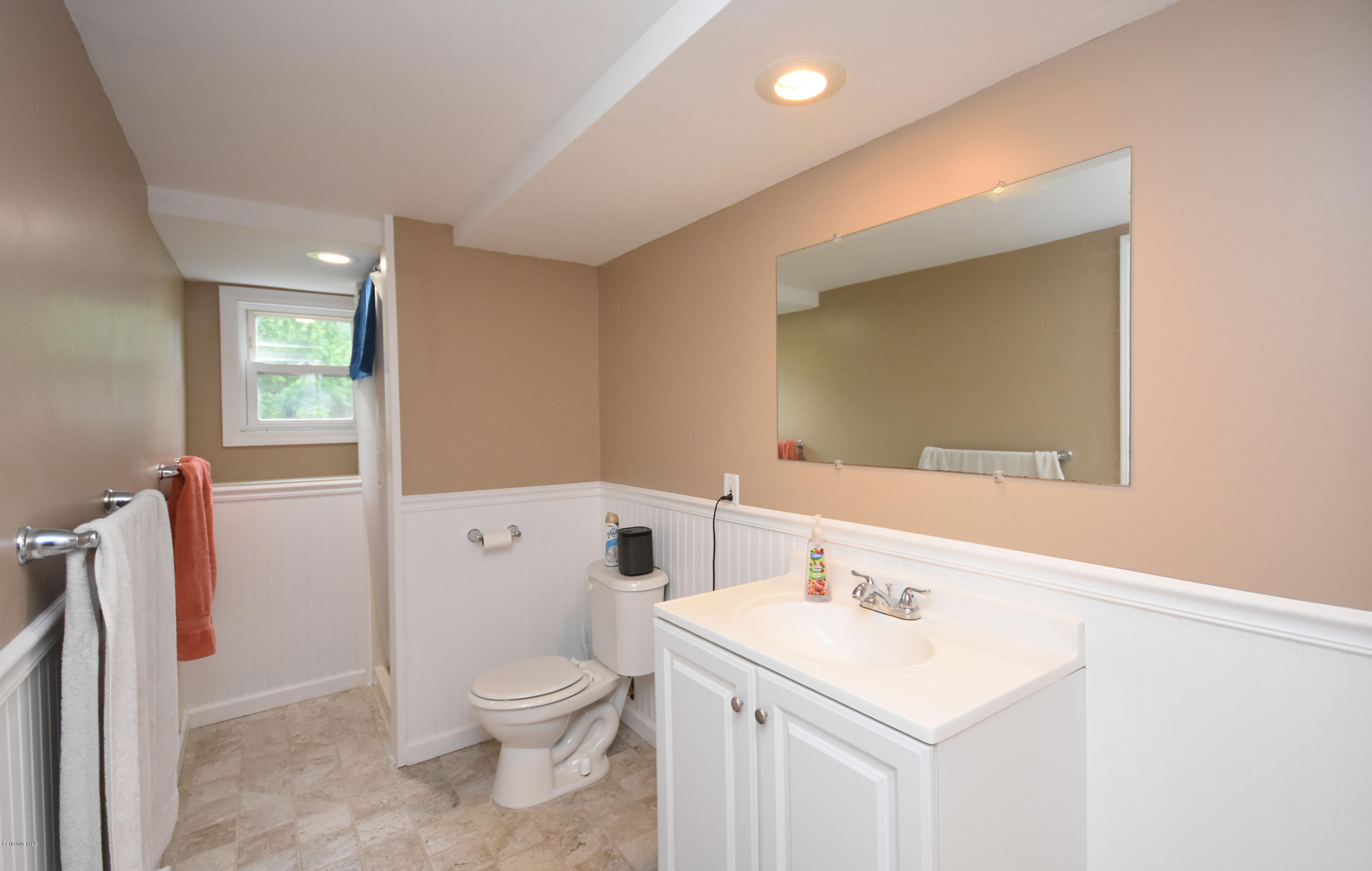 878 Holmes Road Pittsfield, MA 01201 - Photo 29 of 37 Full Bath