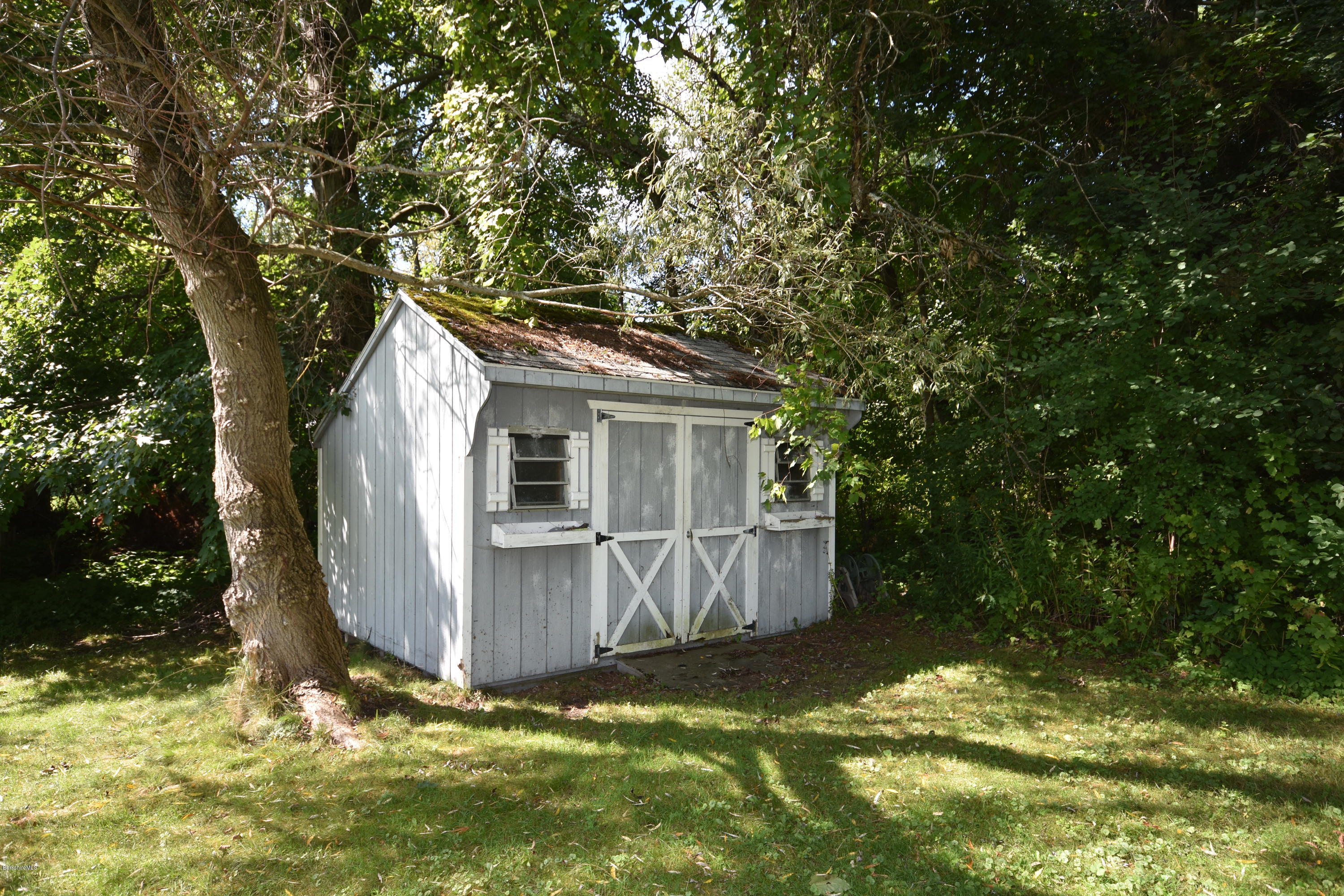 878 Holmes Road Pittsfield, MA 01201 - Photo 36 of 37 Shed