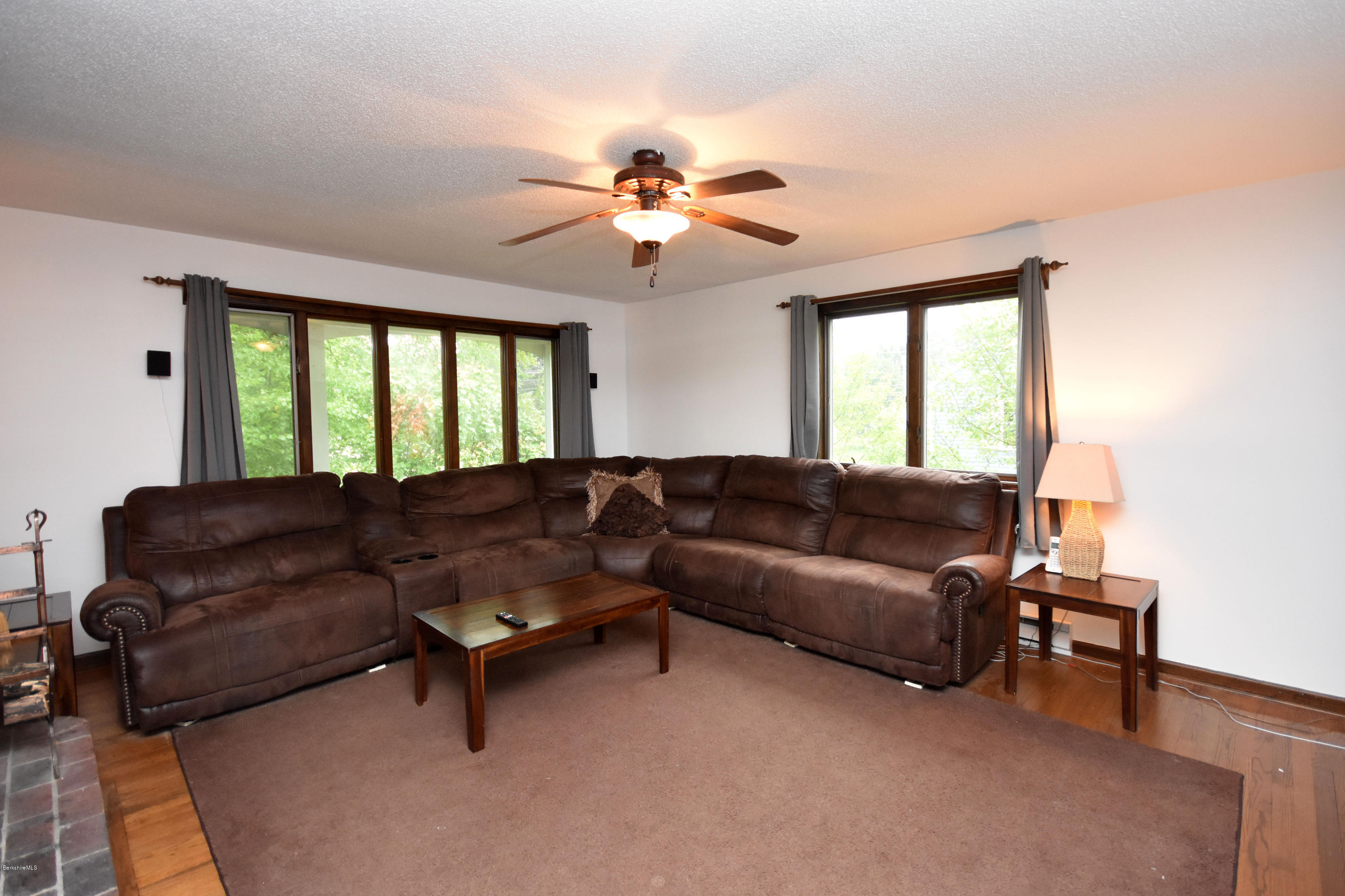 878 Holmes Road Pittsfield, MA 01201 - Photo 5 of 37 Den