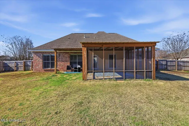 $315,000 | 215 Tucker Drive, Brandon, MS 39042