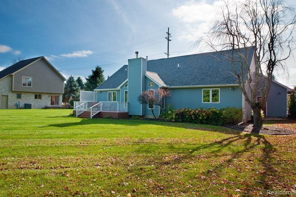 3966 East Commerce Road Commerce Township, MI 48382 - Photo 23 of 25 6.jpg