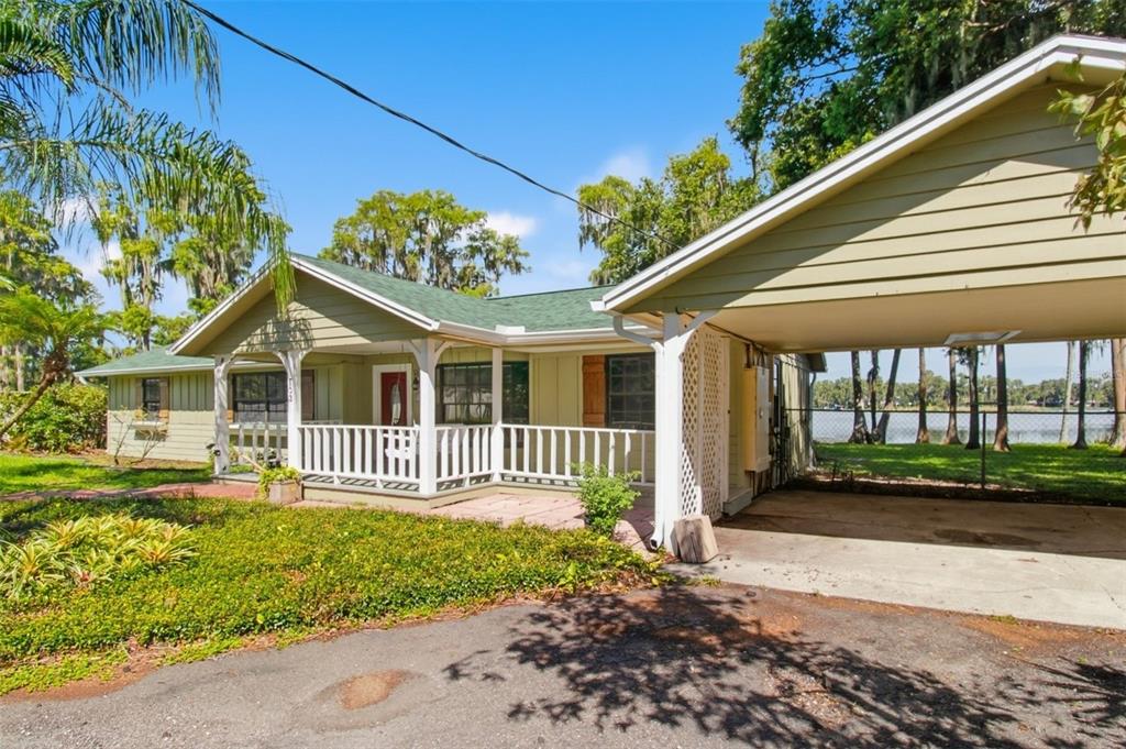 703 Crystal Lake Road Lutz, FL 33548 - Photo 30 of 59 Gallery Image 30