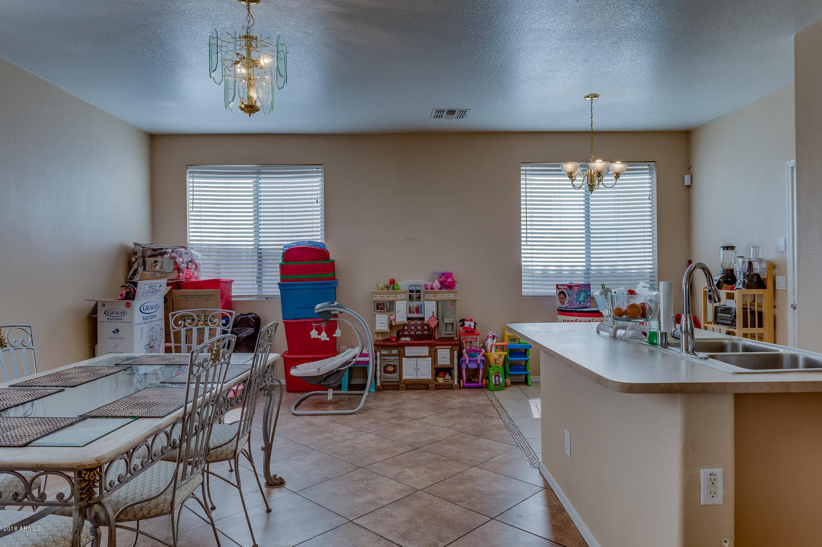 1435 East Romley Road Phoenix, AZ 85040 - Photo 7 of 28 ROMLEY 2 PIC Eat in Kitchen 1