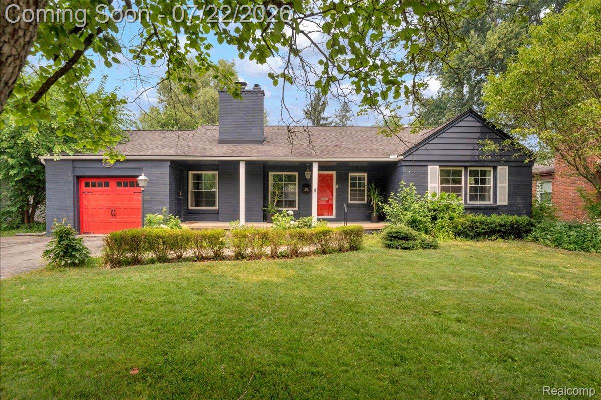 02-1591 E Maple Rd_1.jpg