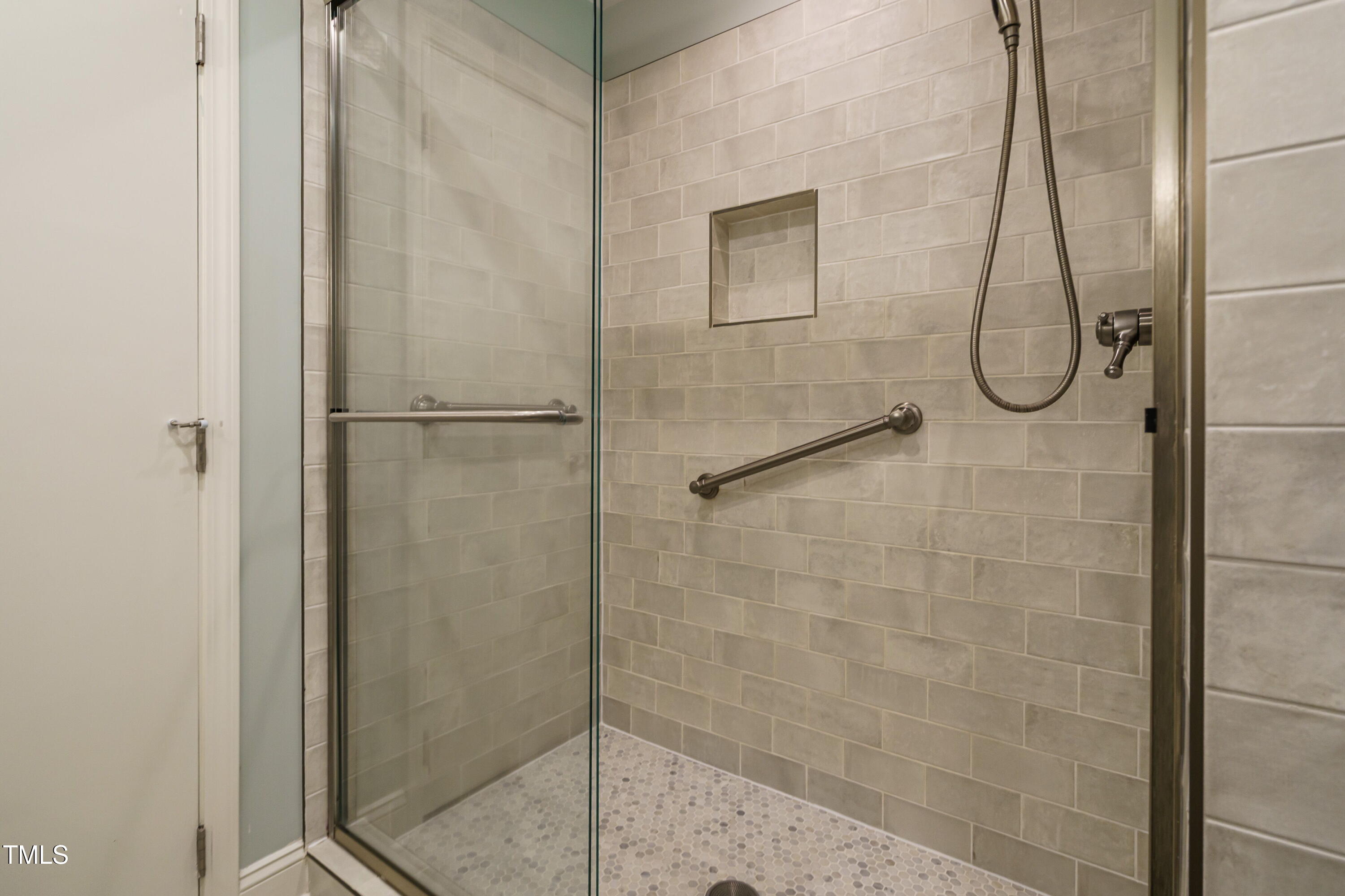 2916 Rue Sans Famille Raleigh, NC 27607 - Photo 9 of 32 025-original-bathroom