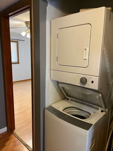 $1,850 | 9616 West Higgins Road, Unit 2G, Rosemont, IL 60018