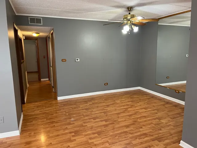 $1,850 | 9616 West Higgins Road, Unit 2G, Rosemont, IL 60018