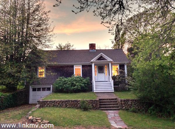 149 Causeway Road Vineyard Haven, MA 02568 - Photo 1 of 14 http://d1qzqeyxiitrap.cloudfront.net/photos/24848/600/da2b0136.jpg