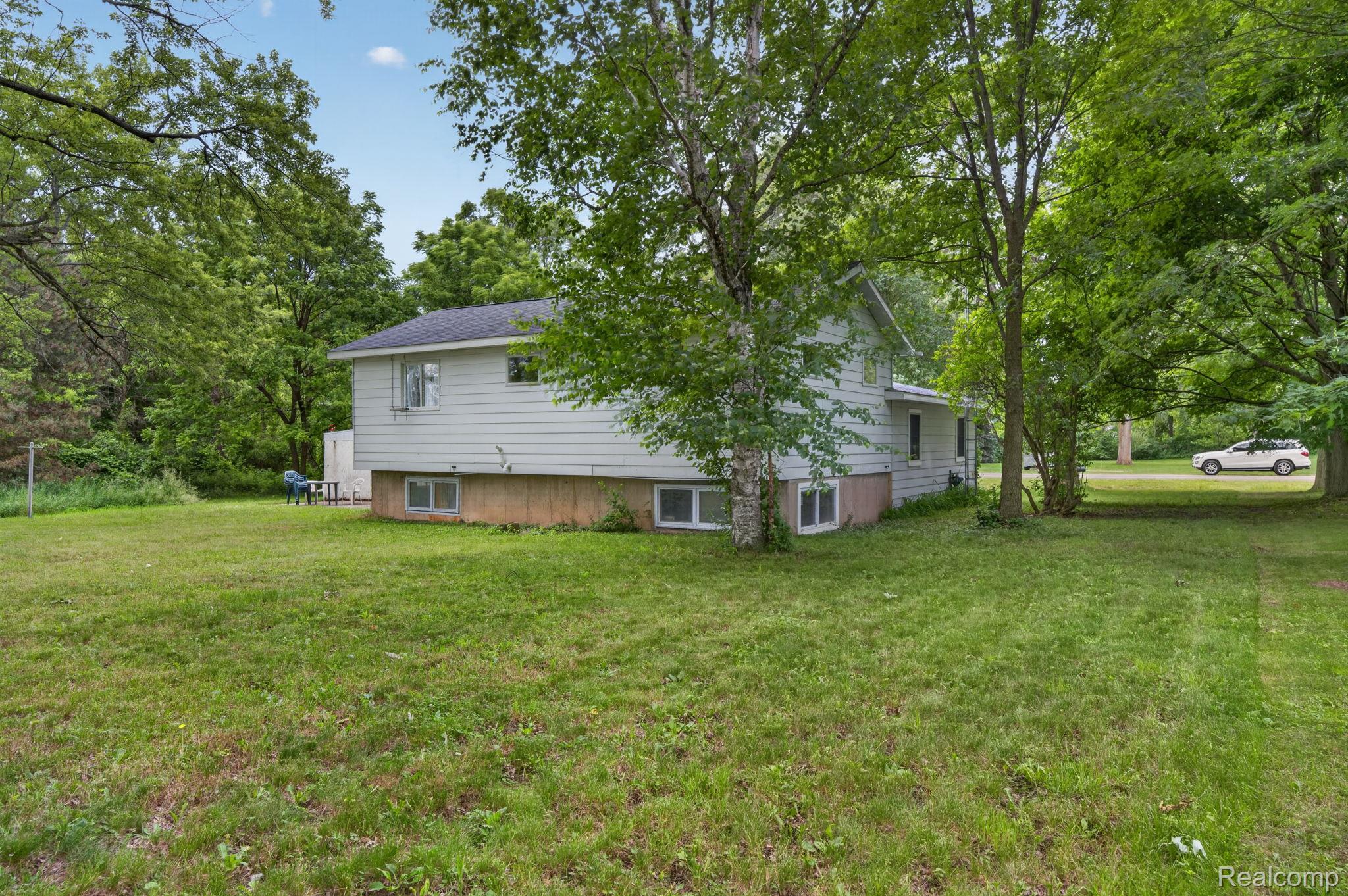 9288 Hilda Lane Flushing, MI 48433 - Photo 46 of 50 52-web-or-mls-DSC_4821.jpg