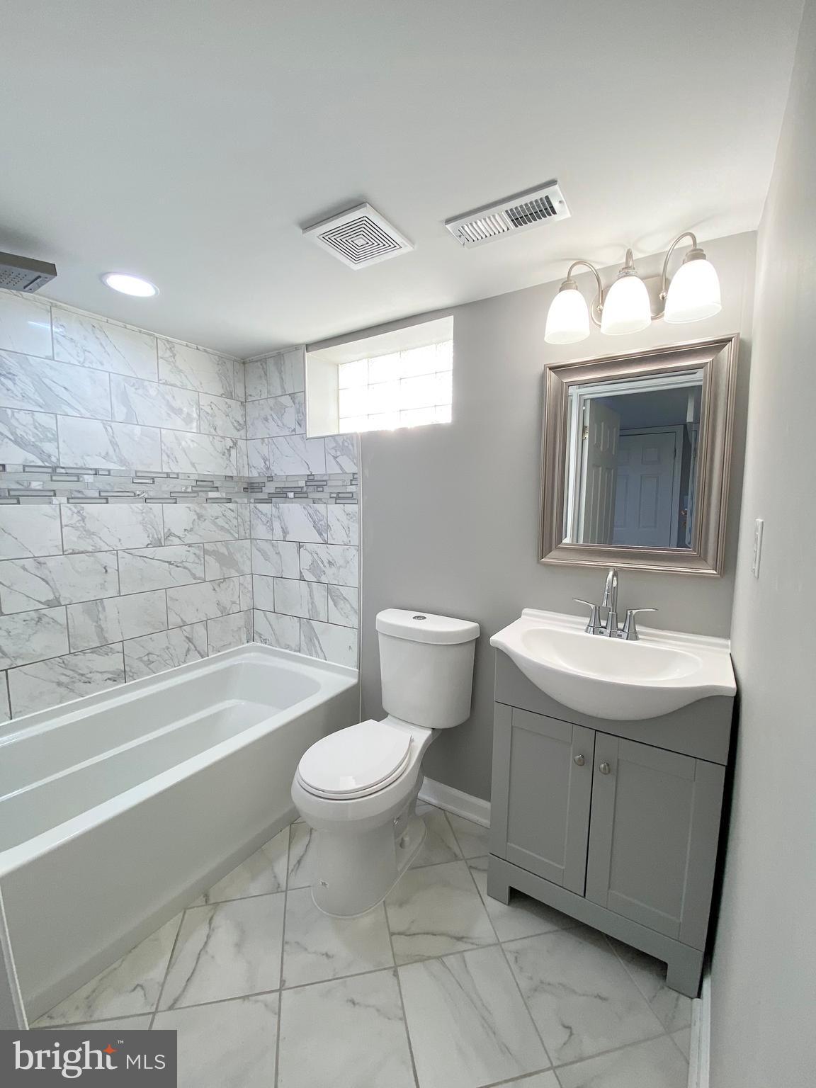 1701 Ingram Road Baltimore, MD 21239 - Photo 18 of 22