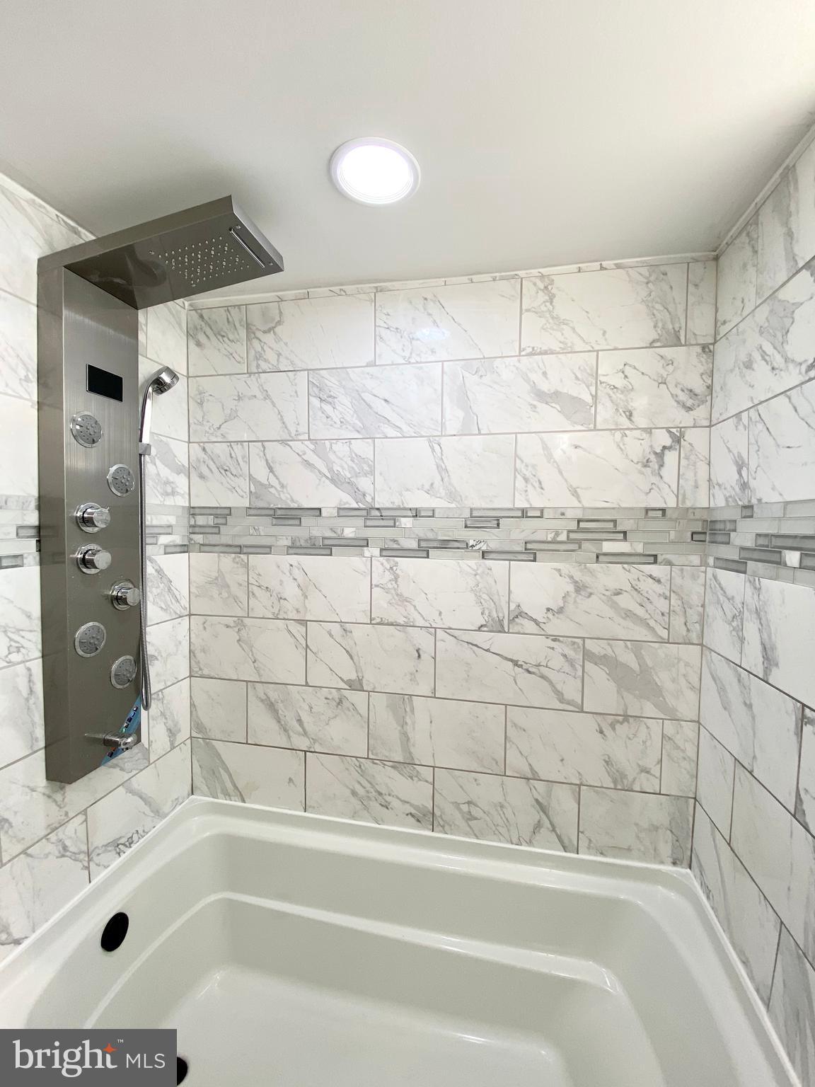 1701 Ingram Road Baltimore, MD 21239 - Photo 19 of 22