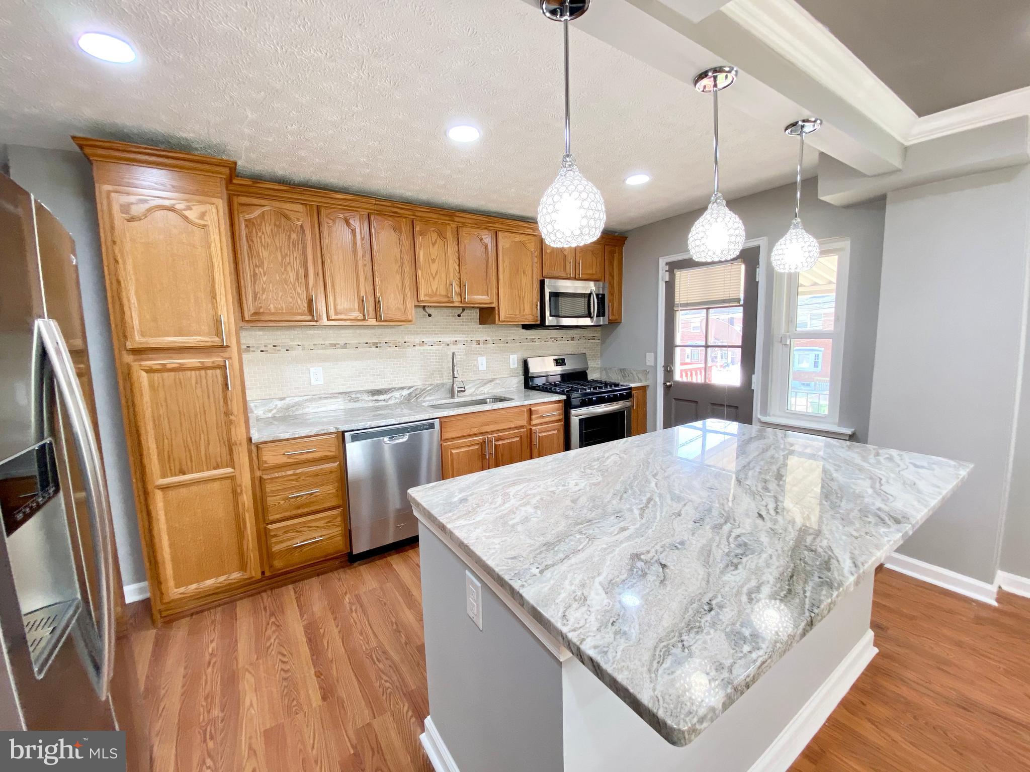 1701 Ingram Road Baltimore, MD 21239 - Photo 5 of 22