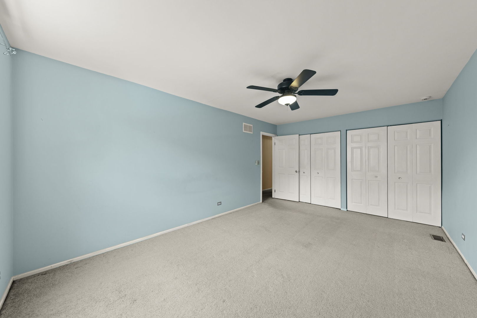 2114 Countryside Circle Naperville, IL 60565 - Photo 21 of 29 a view of an empty room