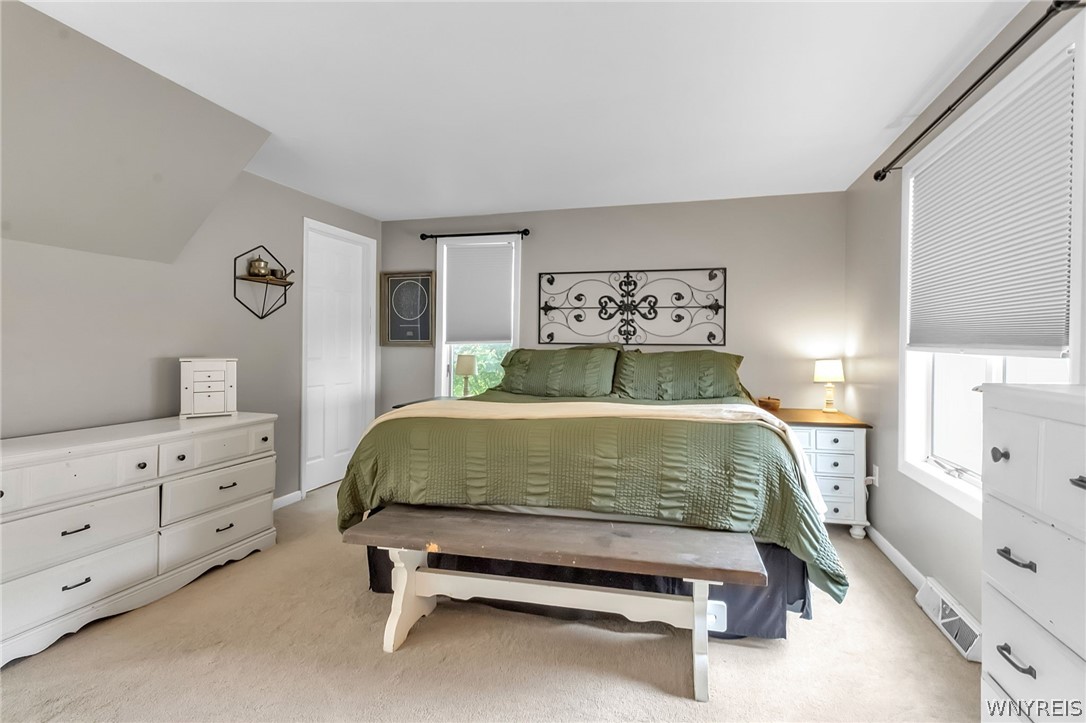 21 Middlesex Road Orchard Park, NY 14127 - Photo 26 of 50