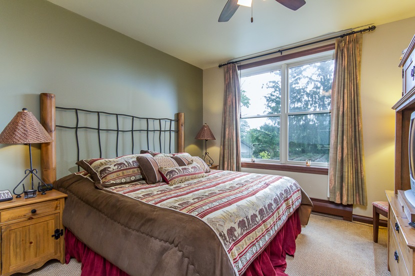 43 Middle Ridge Road, Unit 211 South Londonderry, VT 05155 - Photo 12 of 17