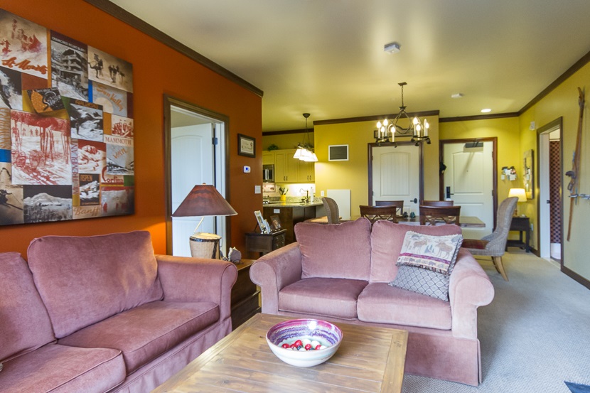 43 Middle Ridge Road, Unit 211 South Londonderry, VT 05155 - Photo 5 of 17