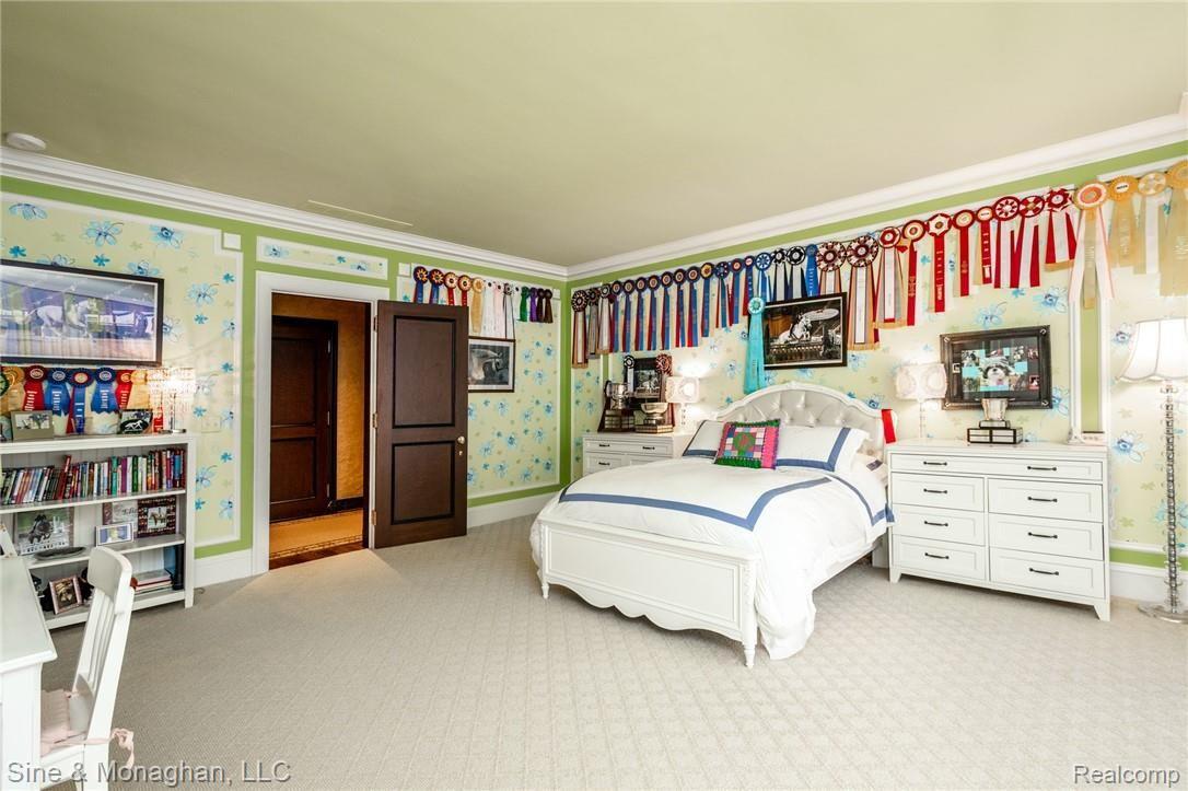 315 Washington Road Grosse Pointe, MI 48230 - Photo 49 of 99 315 Washington S085.jpg